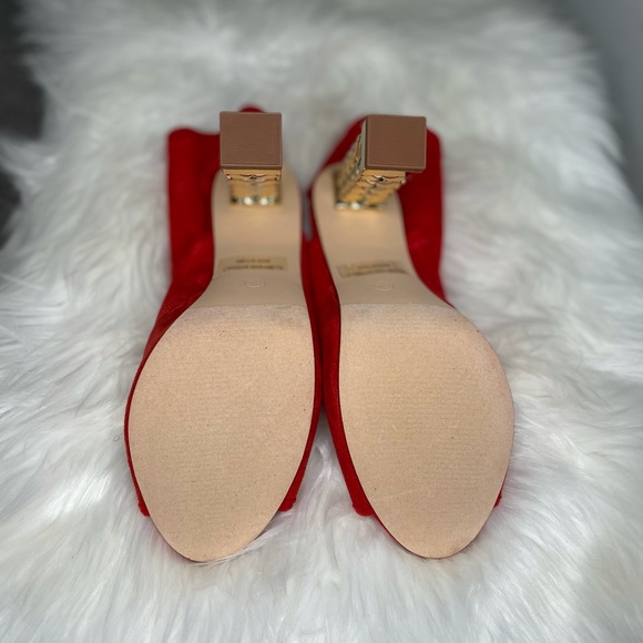 Red peep toe ankle bootie - Picture 3 of 3